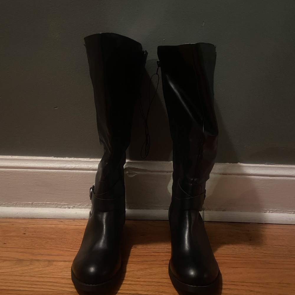 Style & Co Black Wide Calf Boots with Polished Finish
